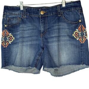 Seven7 Denim Embroidered Cutoff Style Shorts